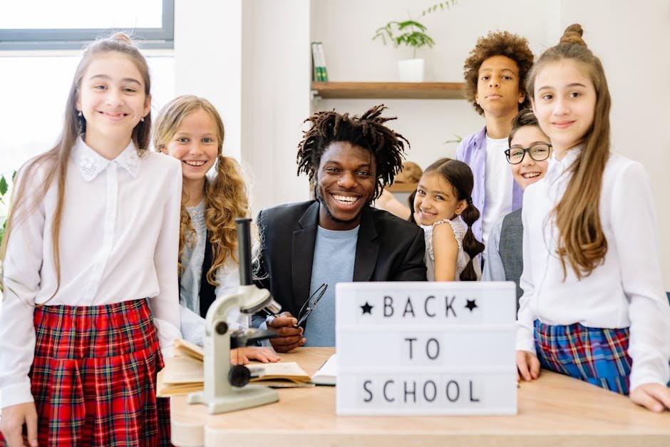 Leerkracht met diverse leerlingen in de klas